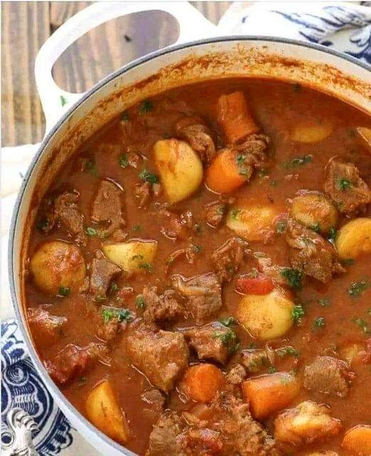 Original Ungarisches Gulasch, ich kann nie genug haben