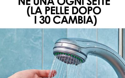 Quante docce fare dopo i 65 anni? Gli esperti spiegano perché la pelle cambia con l’età