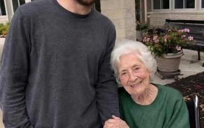 Ich gab mich als Sohn einer älteren Dame im Pflegeheim aus, weil ihre Familie mich dafür bezahlte; nach ihrem Tod sagte der Heimleiter: „Sie hat Ihnen einen letzten Wunsch hinterlassen.“